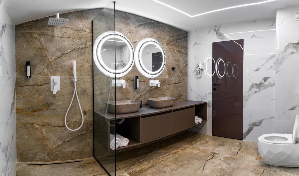 Family Hotel Edia - Сандански - баня