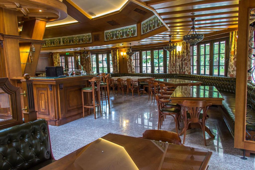 Park Hotel Izvorite ресторант