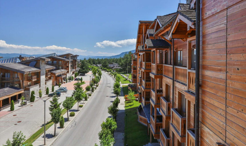Pirin Golf Spa Condo: Луксозна СПА почивка в обятията на три планини