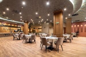 Premier Luxury Mountain Resort ресторант
